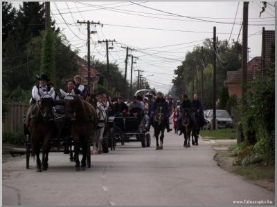 Szüreti felvonulás 2010. - Csati-parti