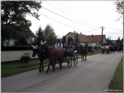 Szüreti felvonulás 2010. - Csati-parti