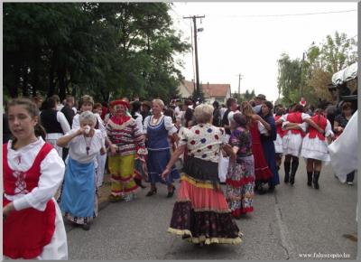 Szüreti felvonulás 2010. - Csati-parti