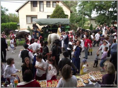 Szüreti felvonulás 2010. - Csati-parti