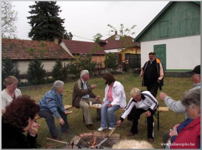 Majális a tájháznál