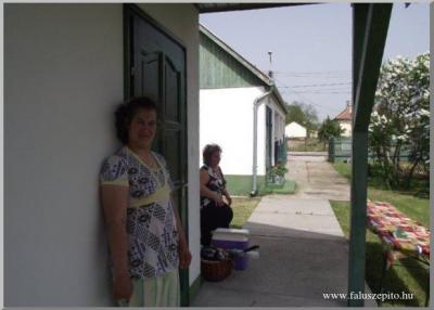 Tavaszköszöntõ "batyus majális"